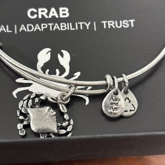 Alex & Ani Rafaelian Silver " Crab " Beach Sea Charm Bangle Bracelet - Picture 3 of 3